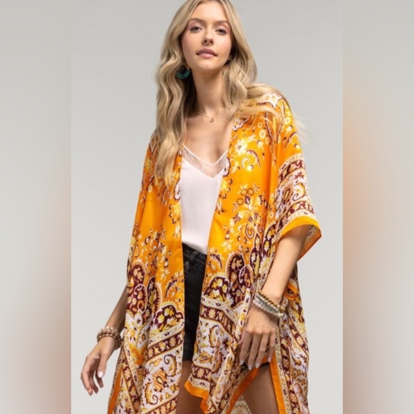 💼 Floral Lightweight Kimono ~  OSFM - Picture 2 of 11